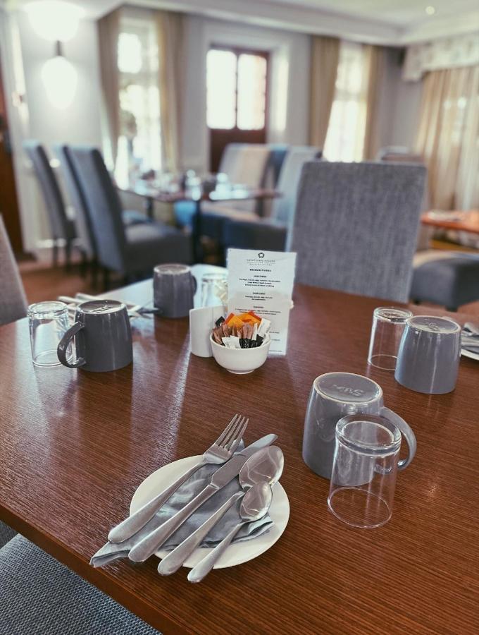 Newtown House Hotel South Hayling Dış mekan fotoğraf